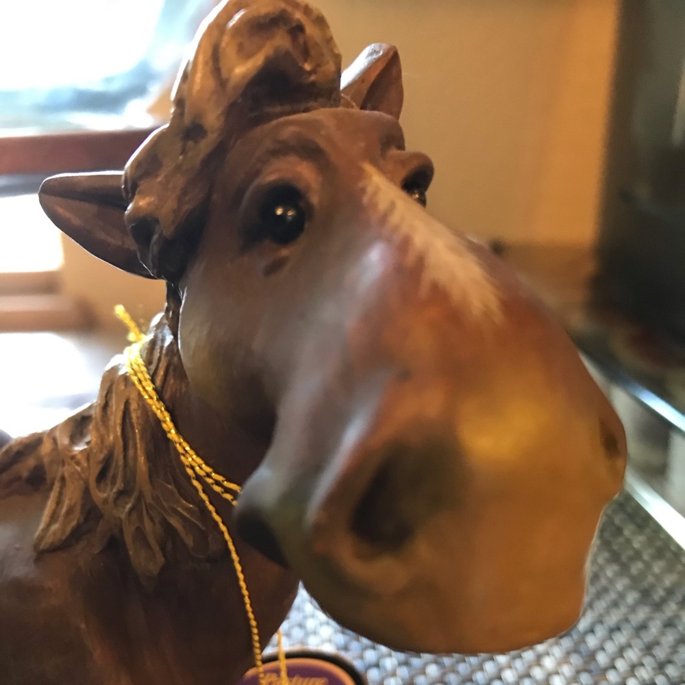 Horse statue